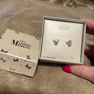Disney Minnie Mouse silver plated CZ with red enamel bow stud earrings mint